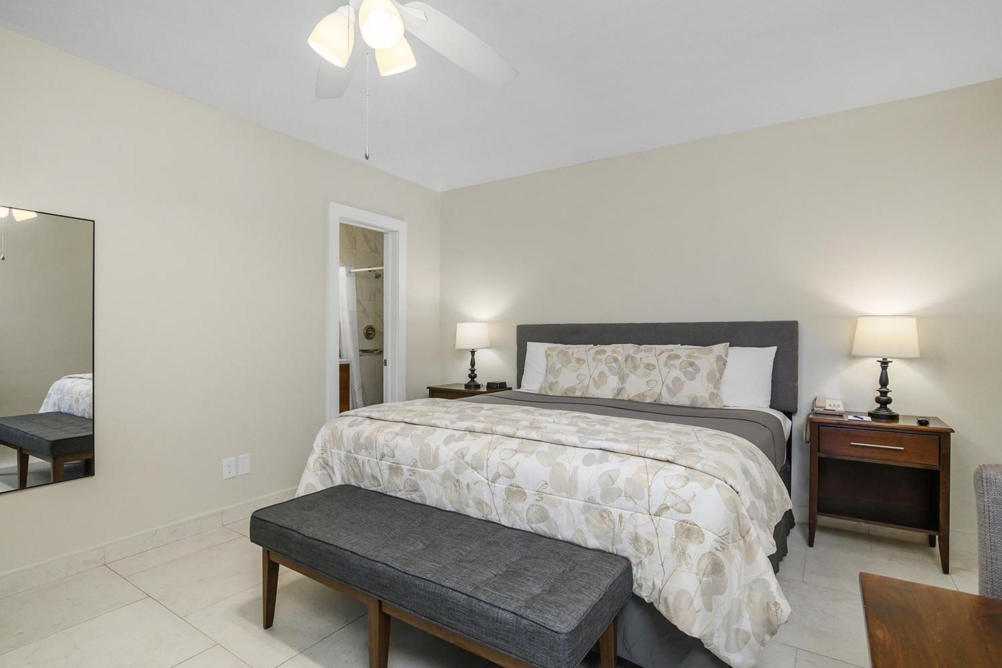 The Fairways Inn Of North Naples Exterior foto