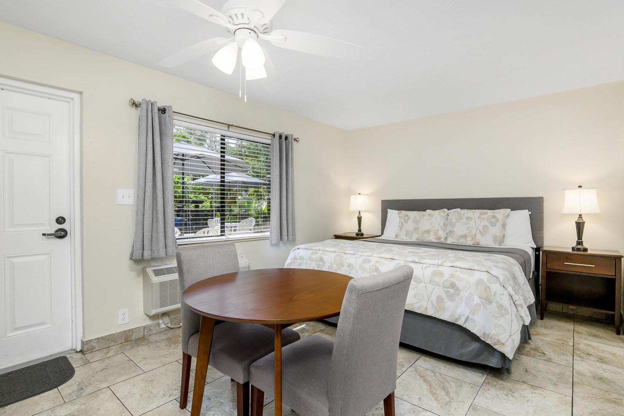 The Fairways Inn Of North Naples Exterior foto