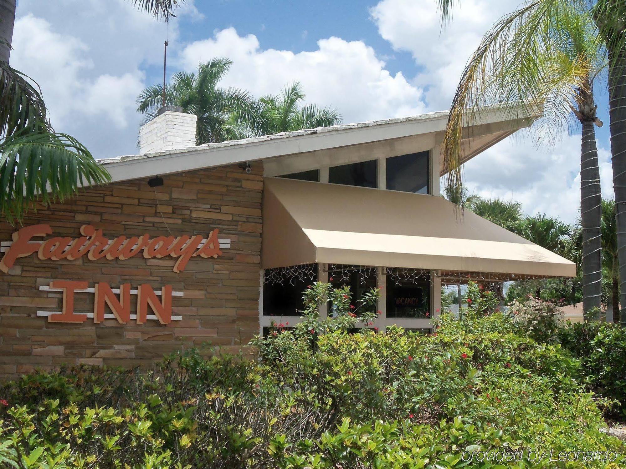 The Fairways Inn Of North Naples Exterior foto